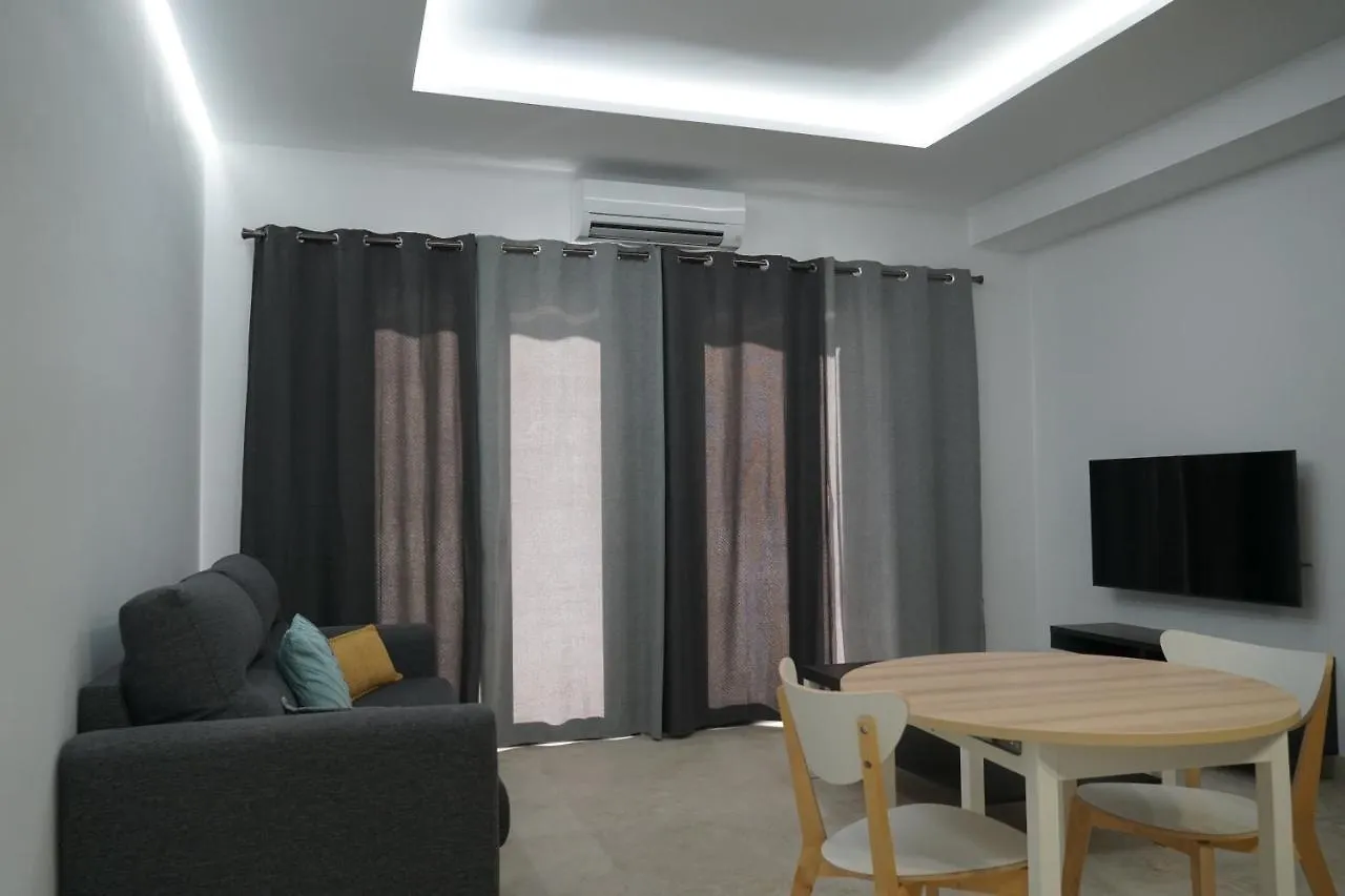Apartamento Turistico Hermanos Infantes Estepona 0*,  Spain