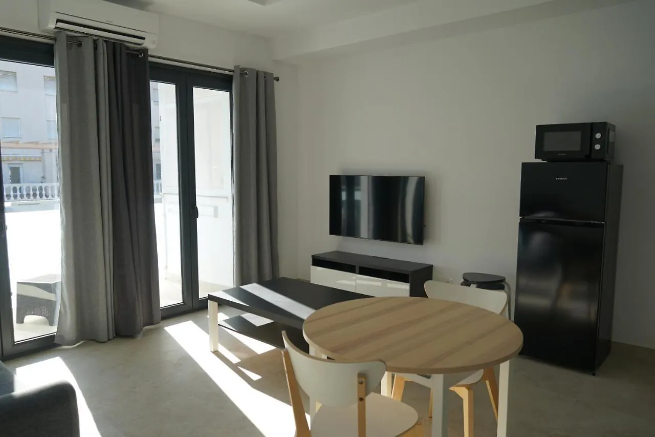 Apartamento Turistico Hermanos Infantes Estepona 0*,  Spain